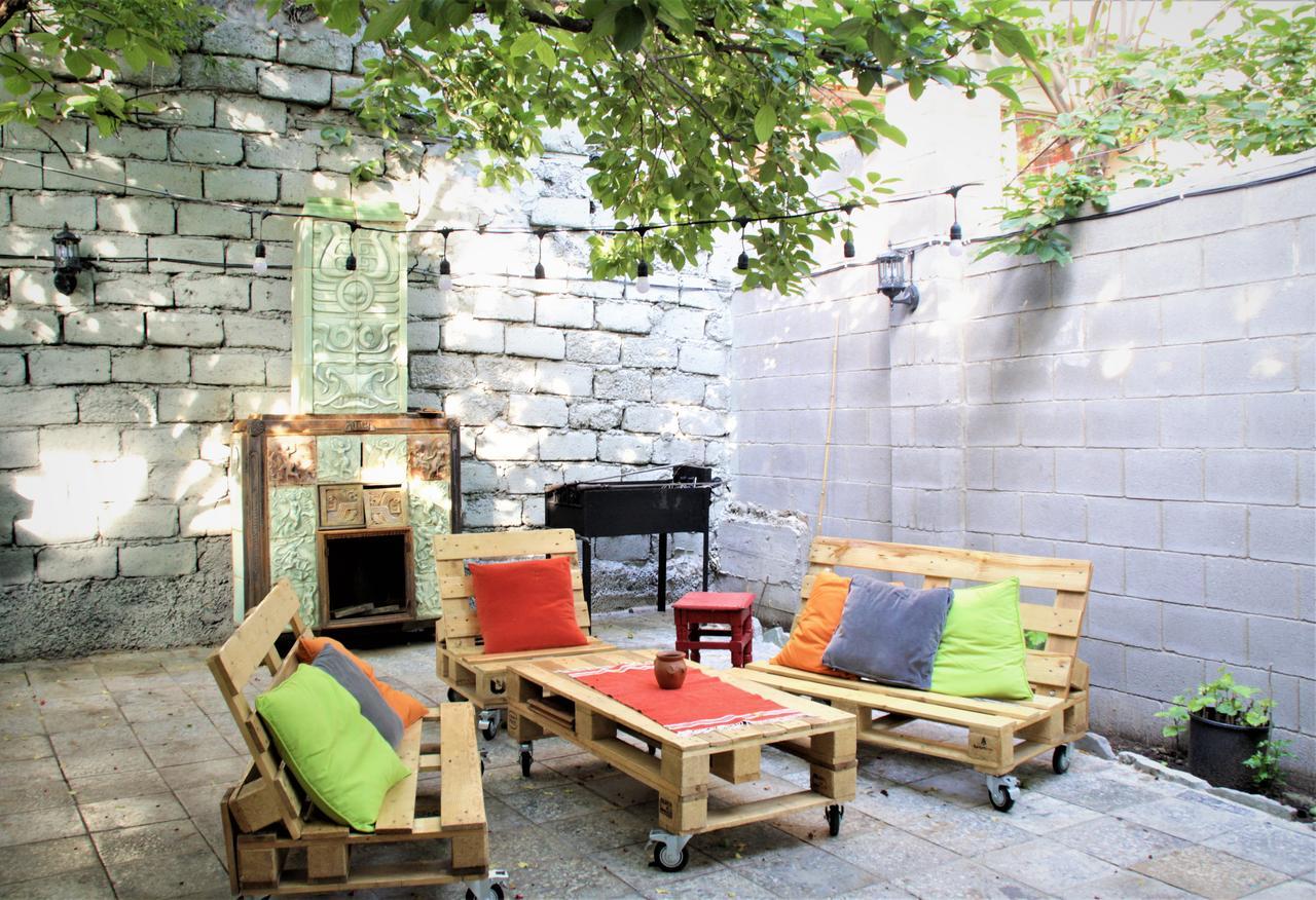 Bude Hostel Тбилиси Екстериор снимка