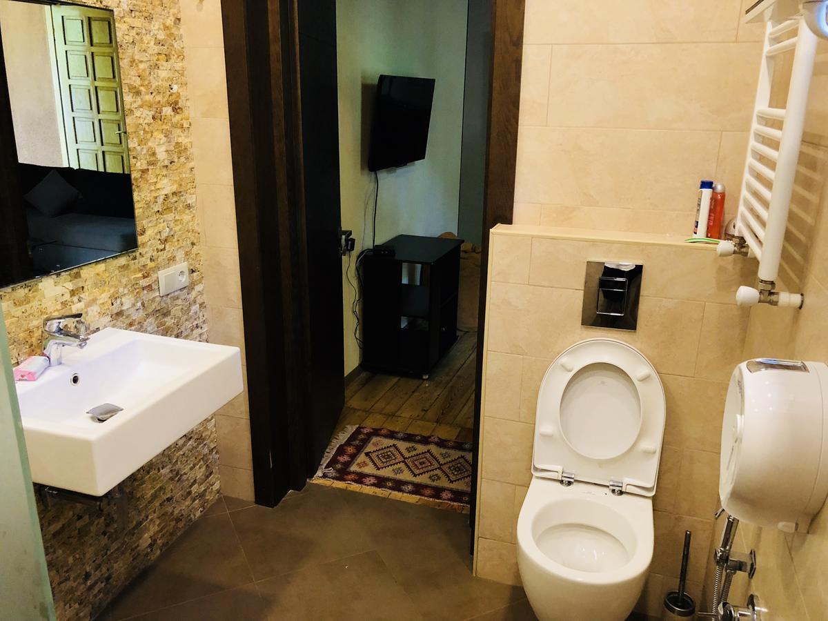 Bude Hostel Тбилиси Екстериор снимка