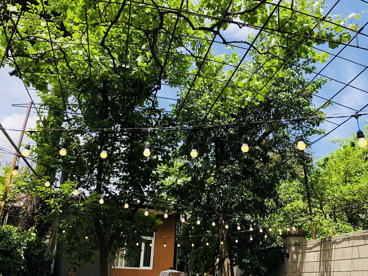 Bude Hostel Тбилиси Екстериор снимка