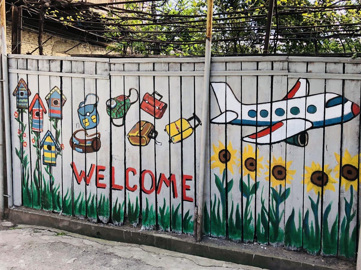 Bude Hostel Тбилиси Екстериор снимка